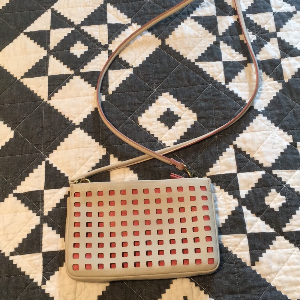 Cute mini cross body.